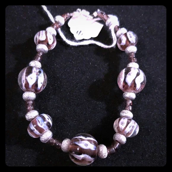 Purple/white Glass bead bracelet-handmade - Picture 1 of 3